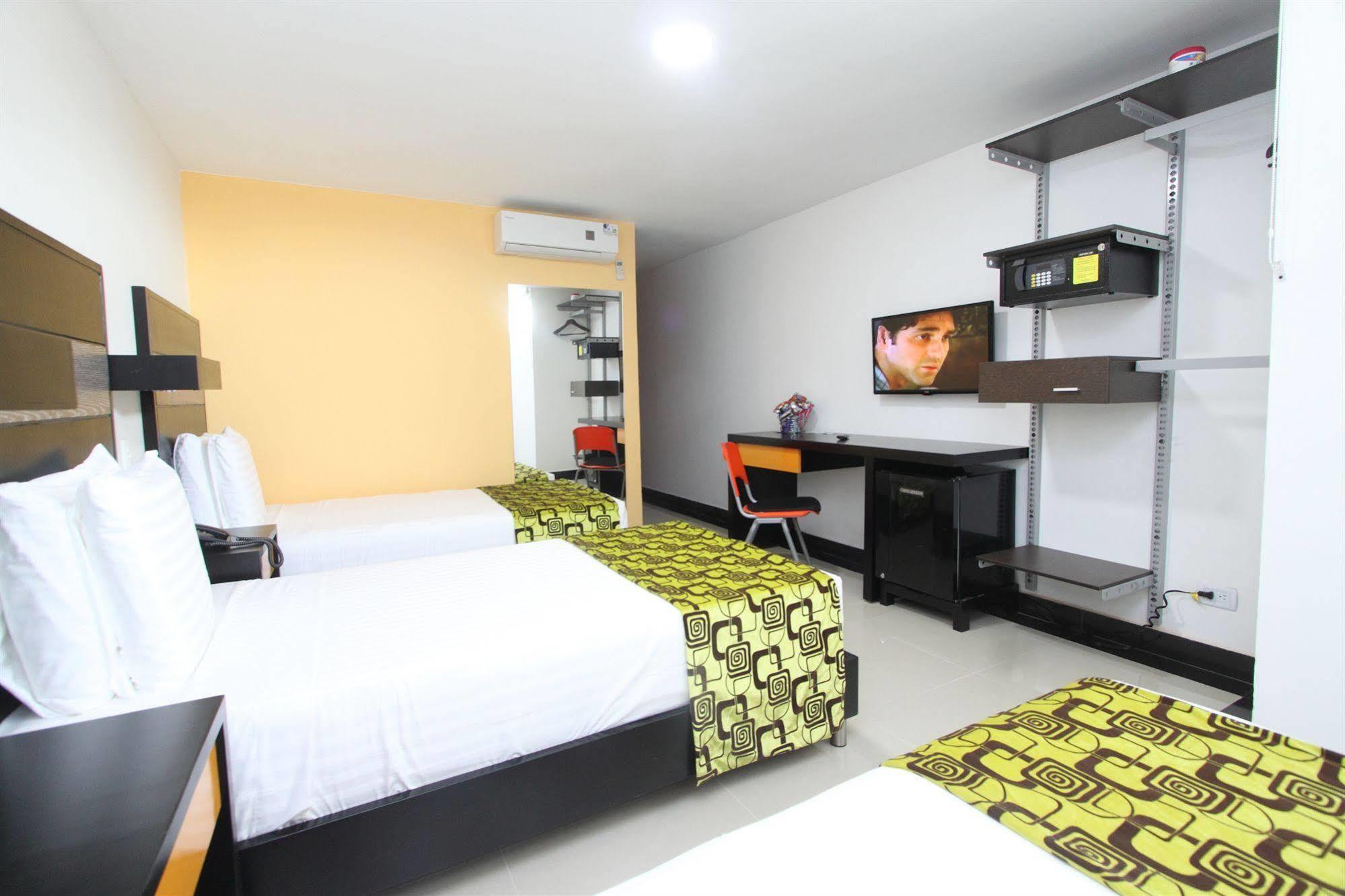 Hotel Genova Prado Barranquilla  Exterior photo
